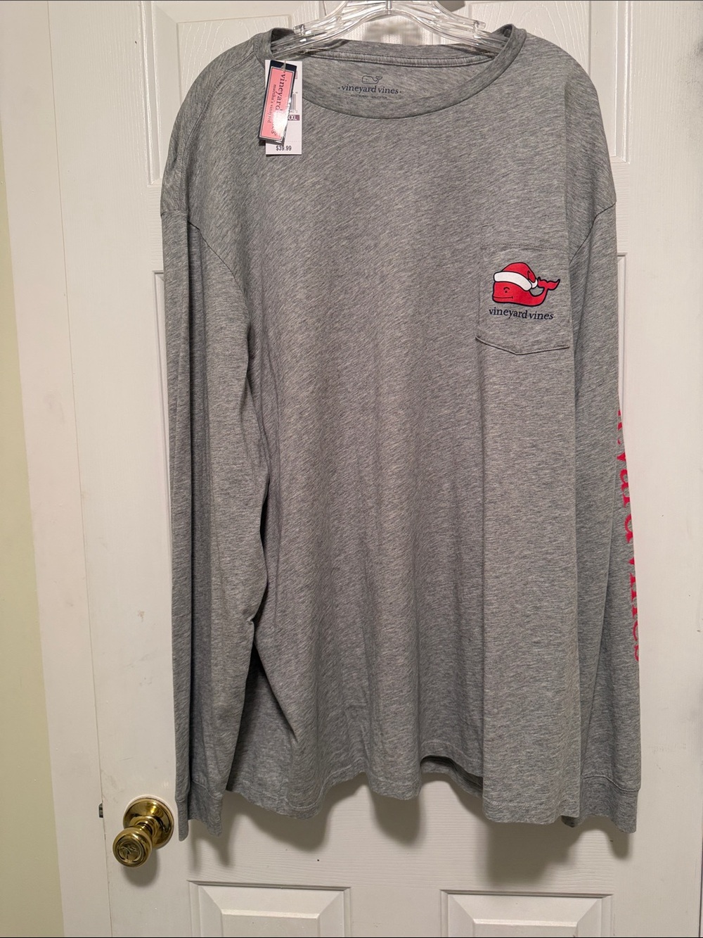 Vineyard Vines Heather Gray Long-Sleeve Pocket Tee with Red Whale